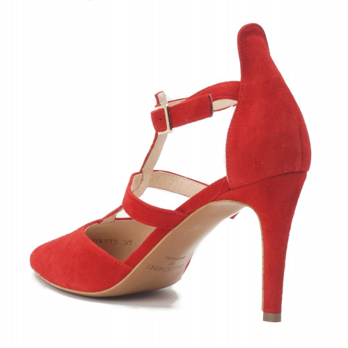 Czerwone sandały