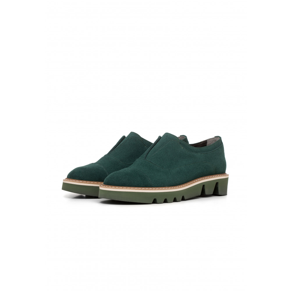 Green flat shoes