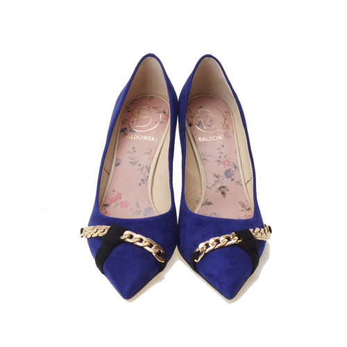 Violet heels