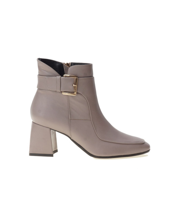Ankle boots cappuccino colour