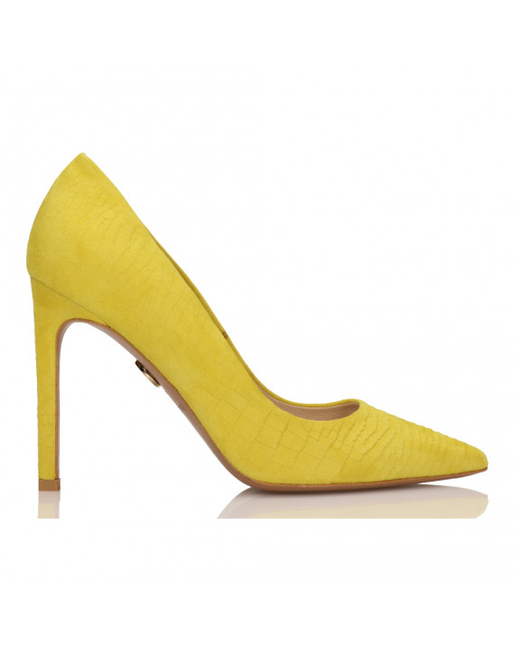 Heels yellow
